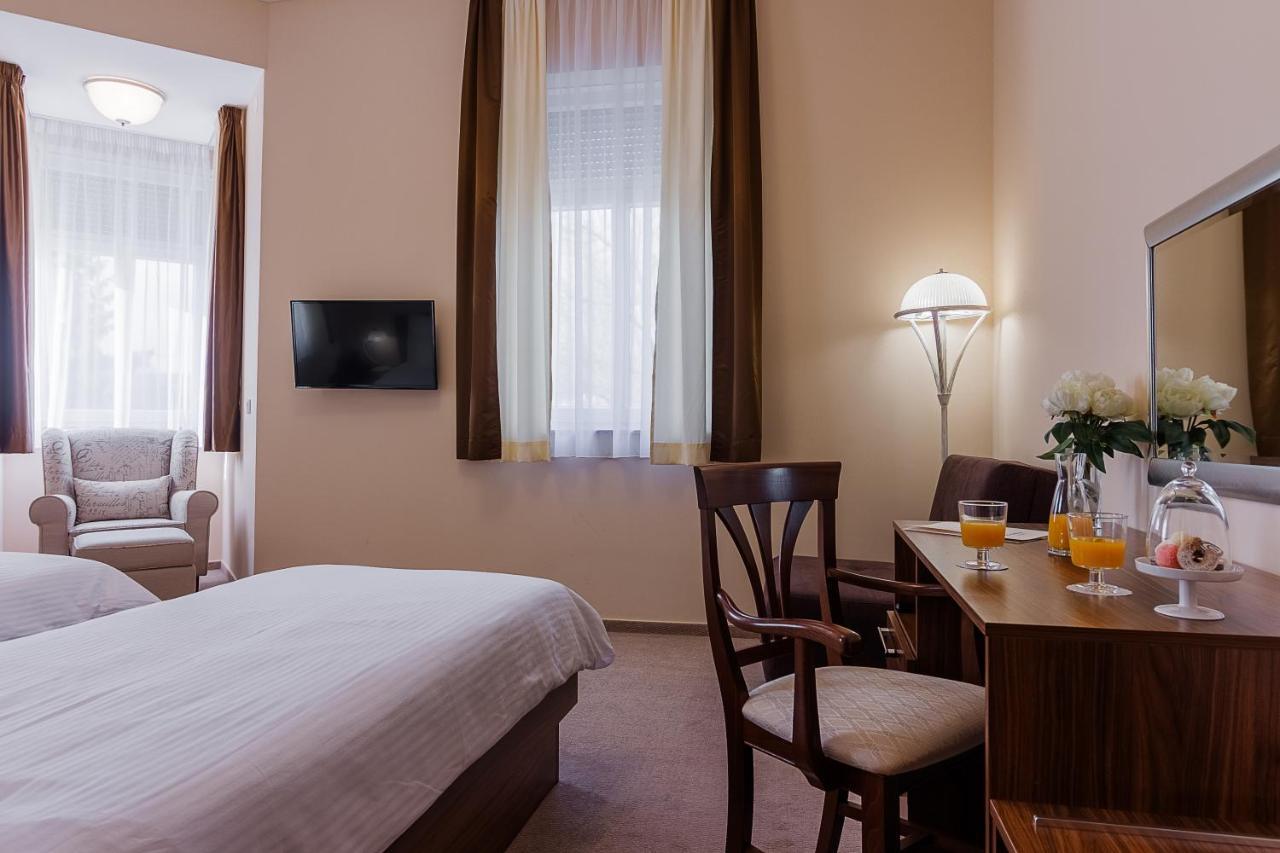 Hotel Maroon Zagreb Exteriör bild