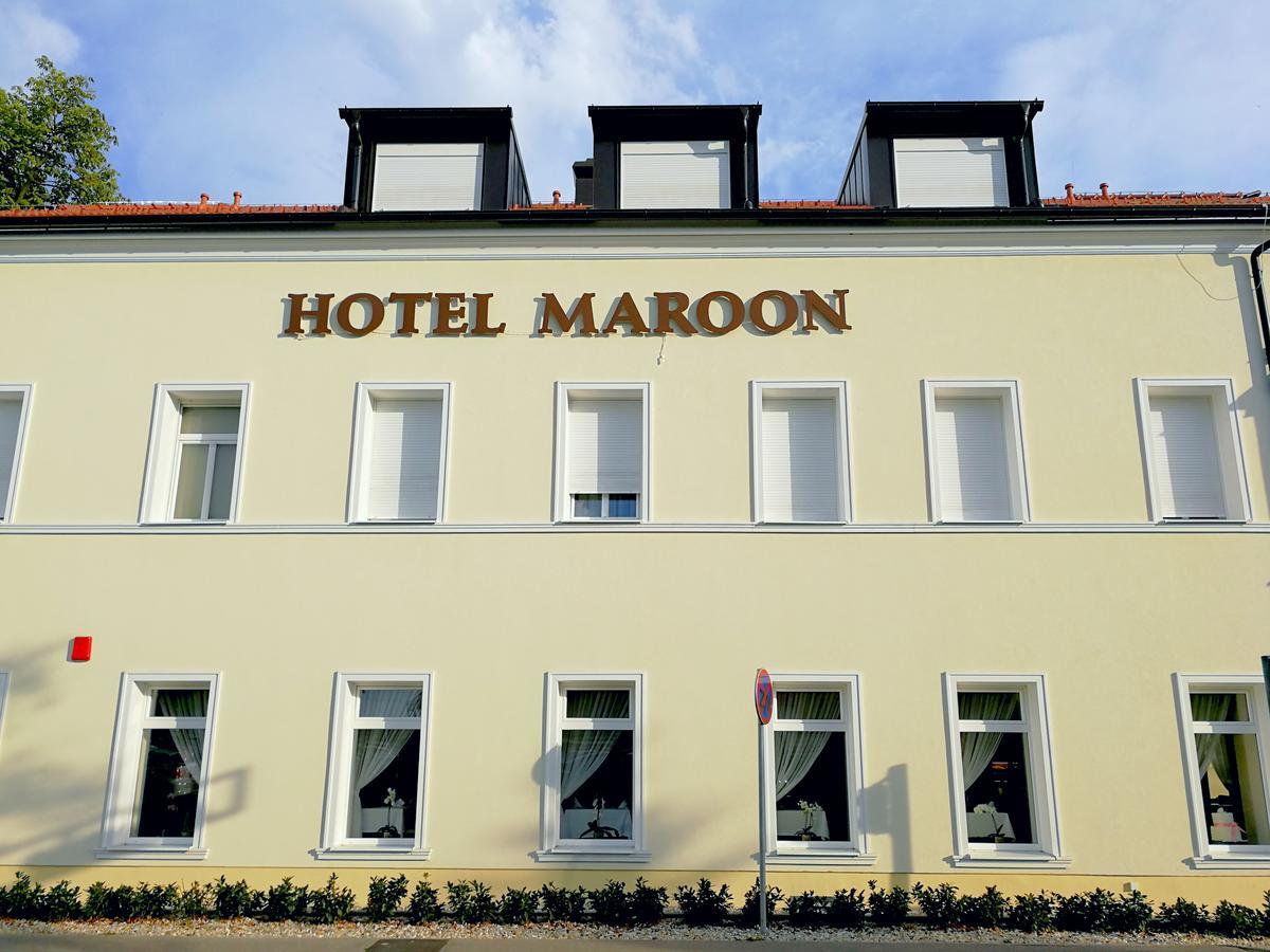Hotel Maroon Zagreb Exteriör bild